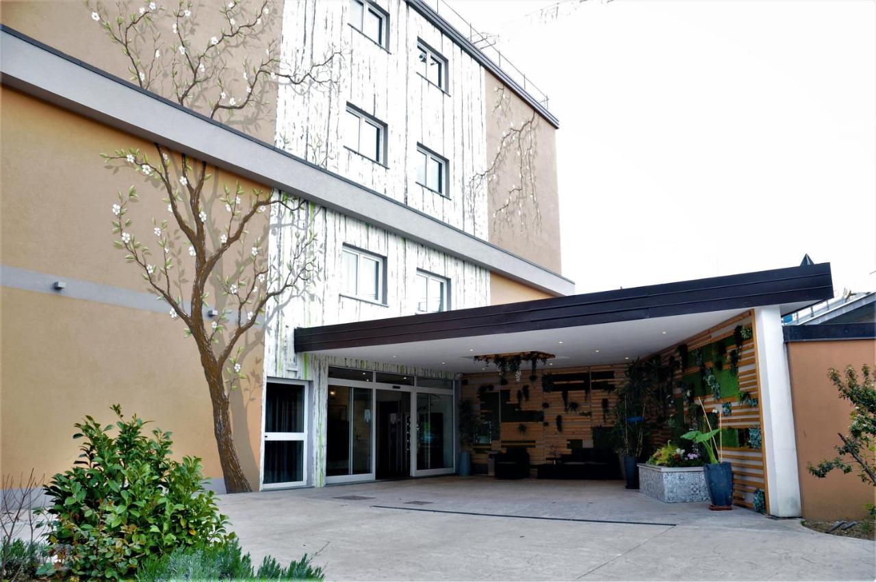 Hotel Sonia トリエステ エクステリア 写真