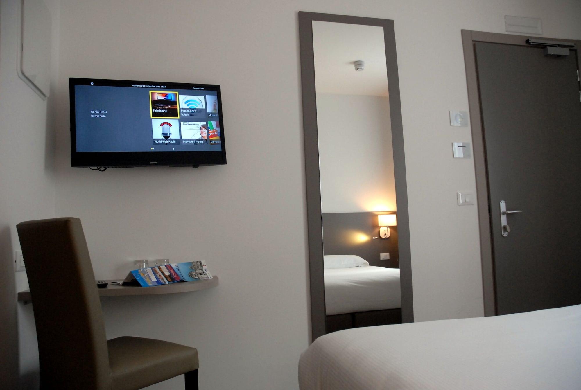 Hotel Sonia トリエステ エクステリア 写真