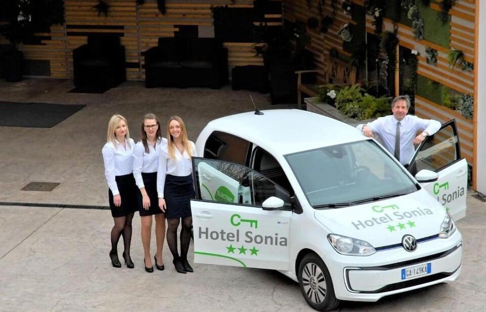 Hotel Sonia トリエステ エクステリア 写真