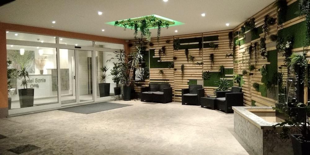 Hotel Sonia トリエステ エクステリア 写真