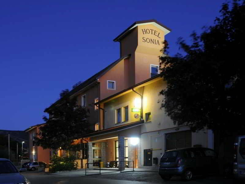 Hotel Sonia トリエステ エクステリア 写真