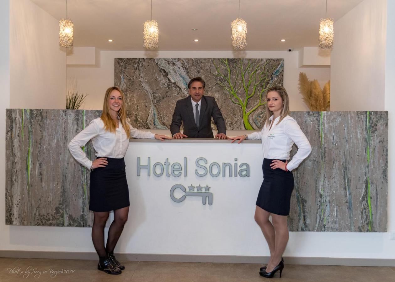 Hotel Sonia トリエステ エクステリア 写真